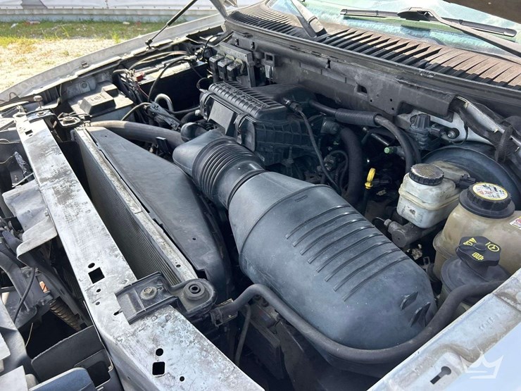 2006-ford-explorer-image-8