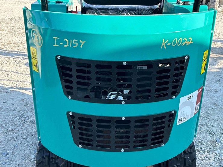 unused-2025-cfg-industrial-h15r-mini-excavator-image-19