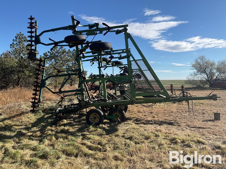 john-deere-1610-image-4