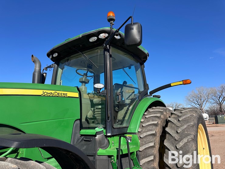 john-deere-8260r-image-14
