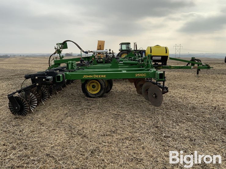 2013-john-deere-2510c-image-4