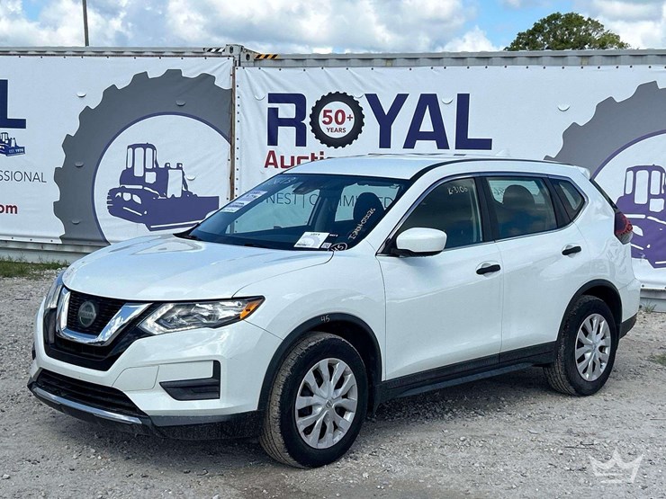 2020-nissan-rogue-image-1