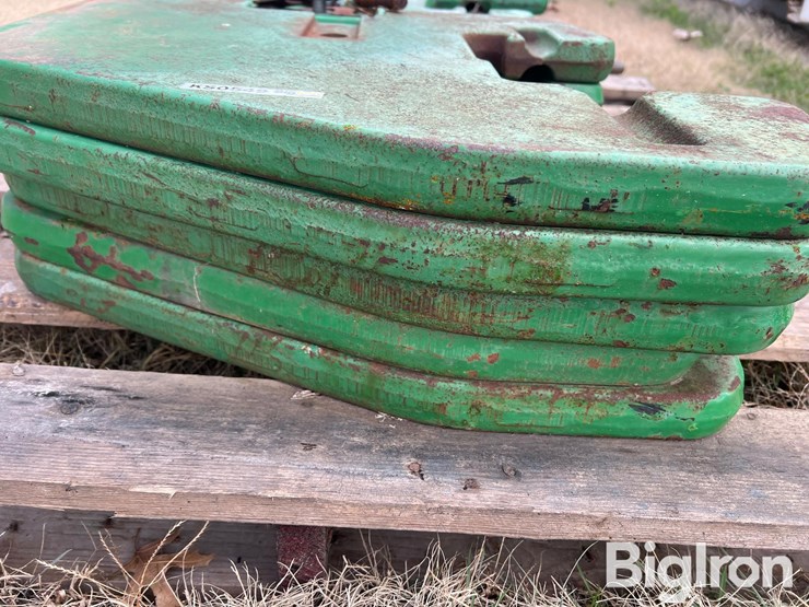 john-deere-suitcase-weights-image-9