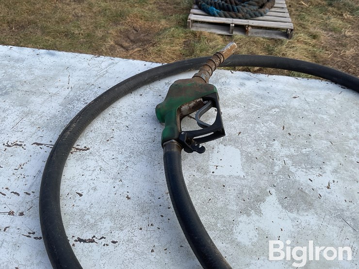 fuel-transfer-tank-w/-12-volt-pump-image-17