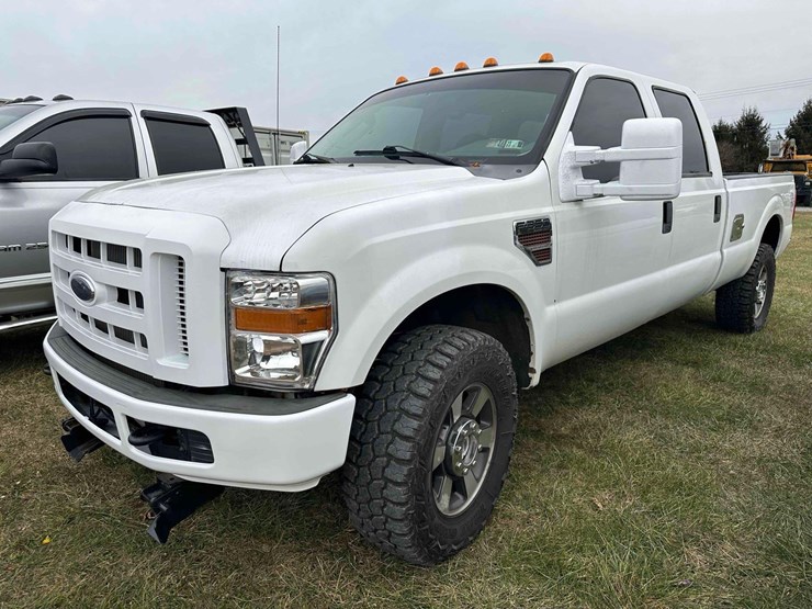 2010-ford-f350-image-1