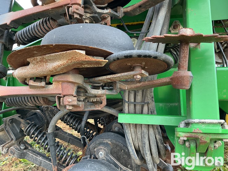john-deere-1690-ccs-image-16