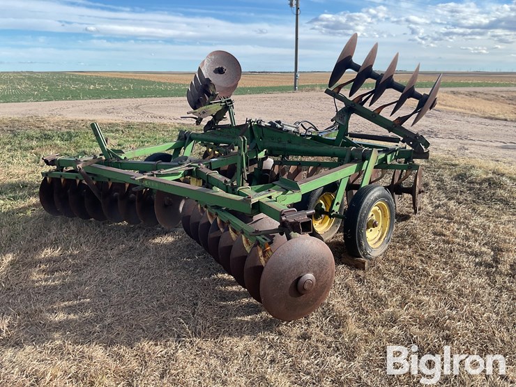 john-deere-tandem-disk-image-5
