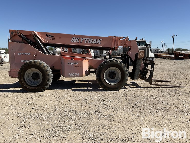 sky-trak-10054-image-4