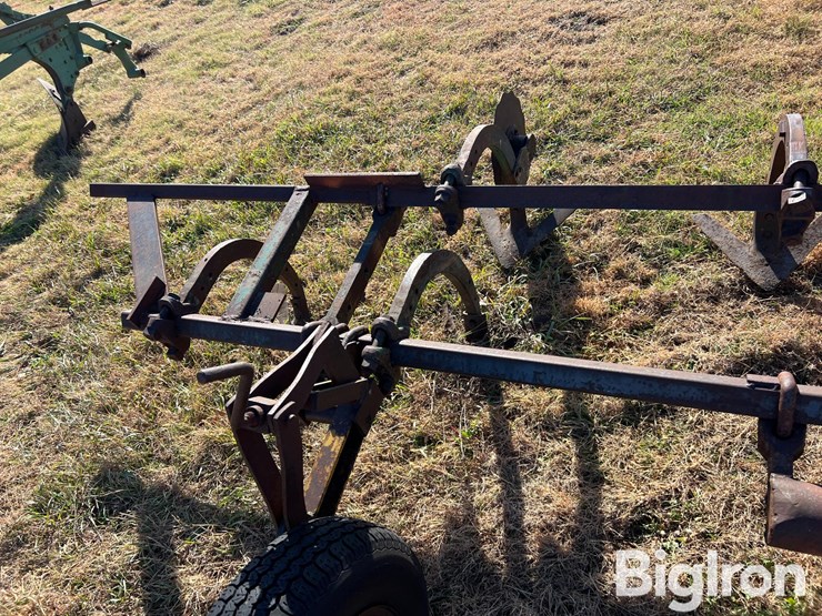 3-pt-mount-sweep-plow-image-12