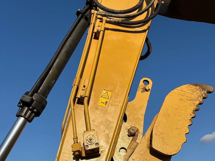 caterpillar-316el-image-8