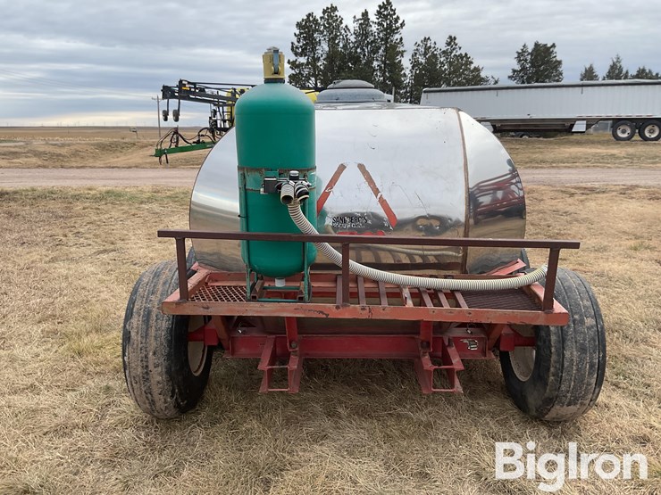 wilger-880-t/a-water-tender-trailer-image-6