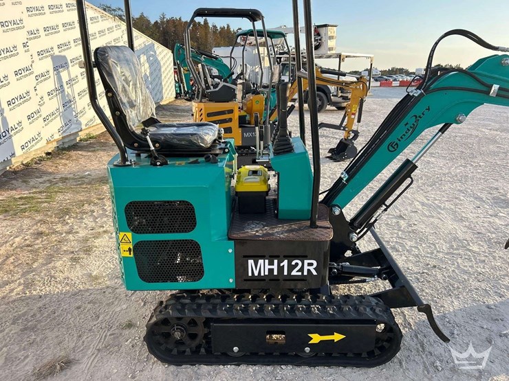 unused-2025-cfg-industrial-mh12r-mini-excavator-image-18
