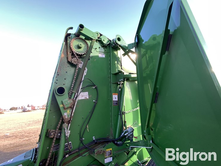 john-deere-560m-image-20