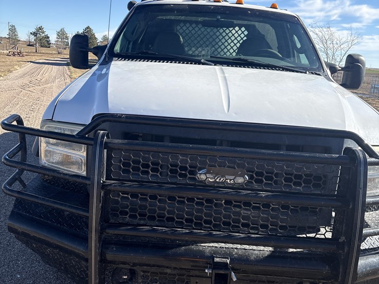 2006-ford-f450-image-10