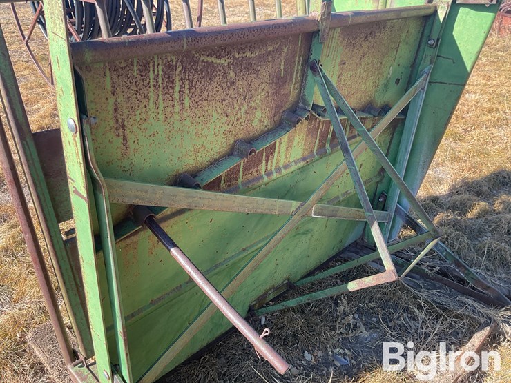 powder-river-calf-cradle-image-10