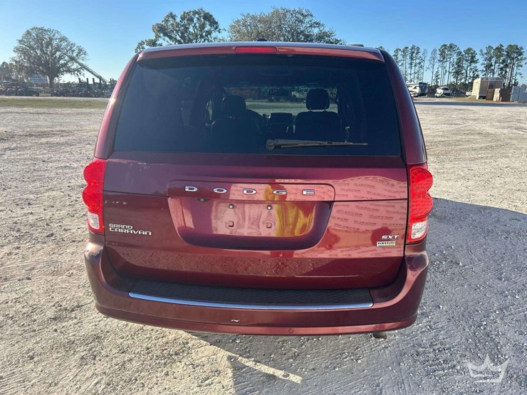 2019-dodge-grand-caravan-image-21