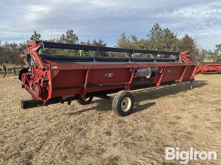 case-ih-platform-header-w/trailer-image-7