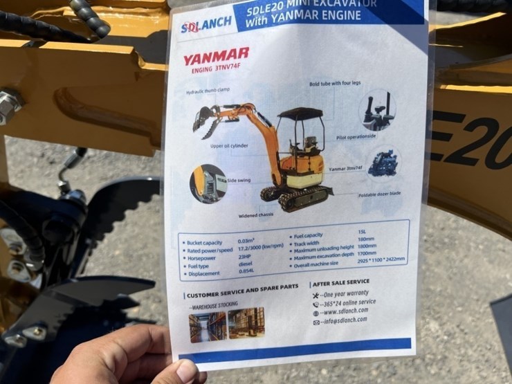 2025-sdlanch-sdle20-mini-hydraulic-excavator-image-16