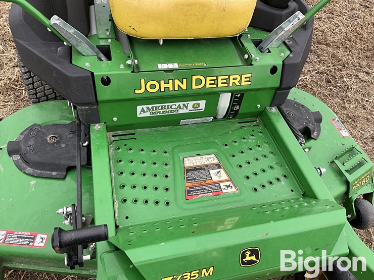 2021-john-deere-z735m-image-12