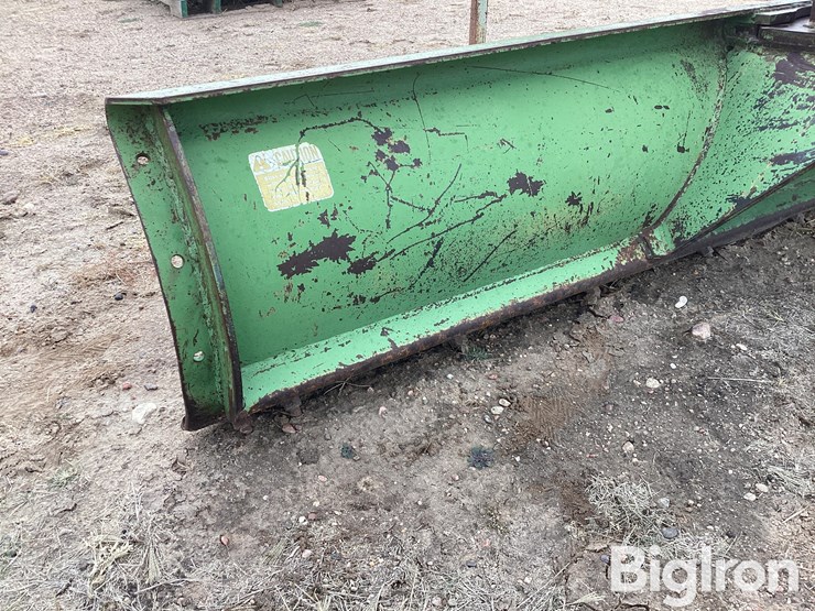 john-deere-8-image-13