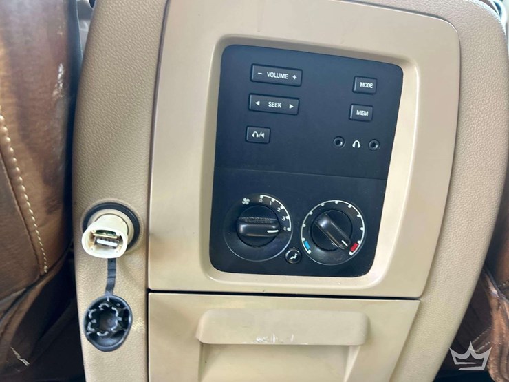 2006-ford-explorer-image-25