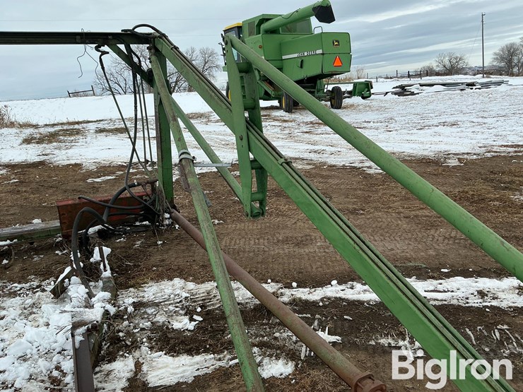 john-deere-52-image-17