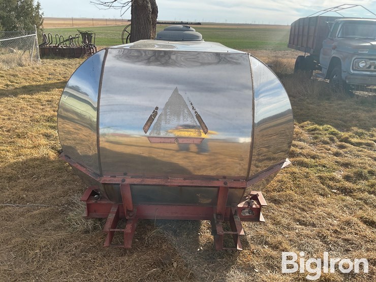 1986-wilger-880-stainless-steel-tank-&-stand-image-6