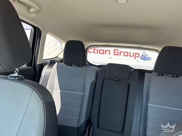 2015-ford-escape-image-21