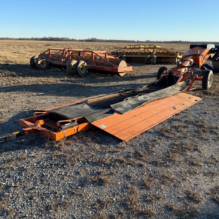 #35520 • Batco PS2400 Drive Over Grain Conveyor