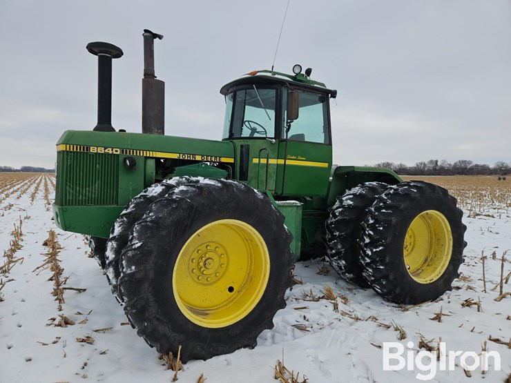 john-deere-8640-image-1