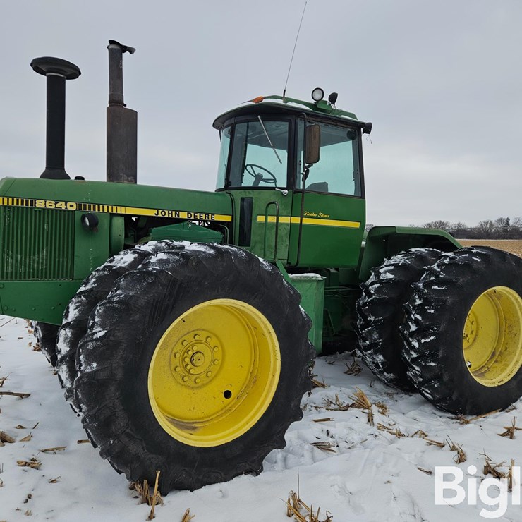 JOHN DEERE 8640