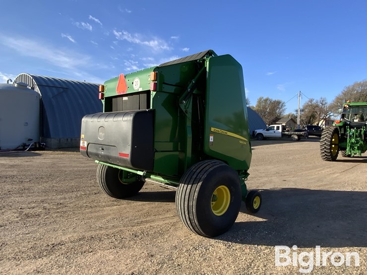 john-deere-560m-image-5