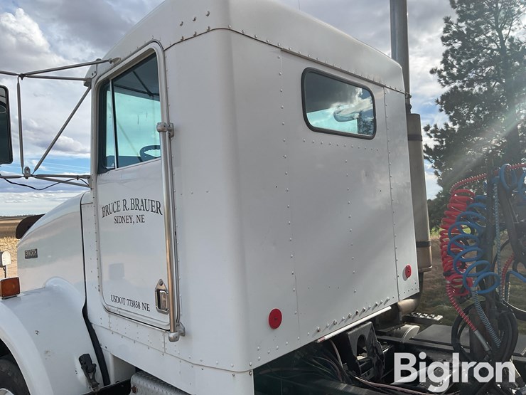 1989-kenworth-t800-image-16