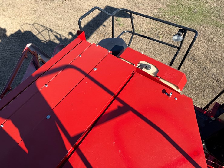 case-ih-8250-image-125