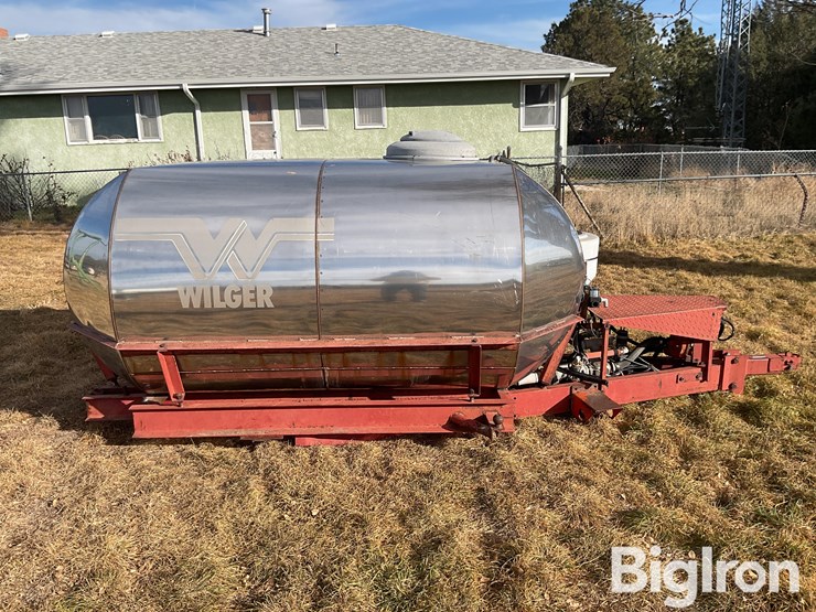 1986-wilger-880-stainless-steel-tank-&-stand-image-4