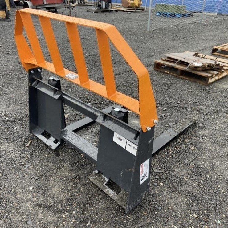 2025 Arteer PF-42L Fork Attachment