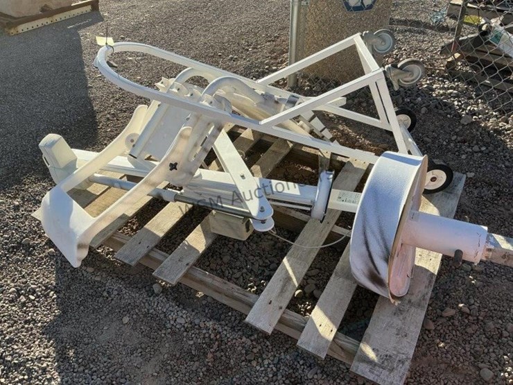 pallet-of-misc-image-2