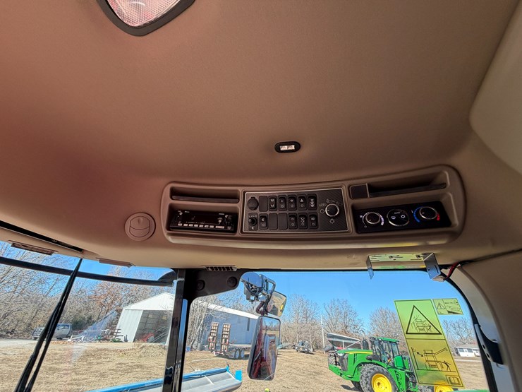 case-ih-8250-image-99