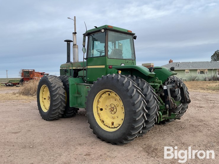 john-deere-8440-image-7