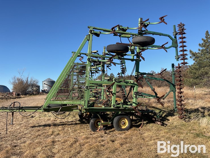 john-deere-1610-image-8