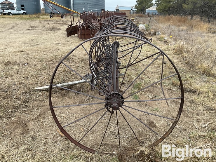 international-dump-rake-image-8