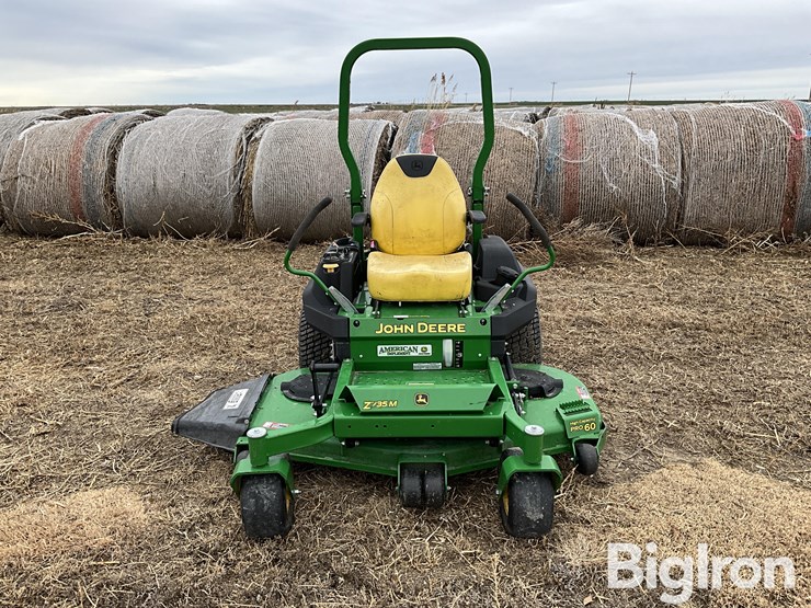 2021-john-deere-z735m-image-2