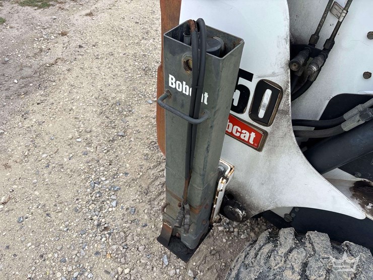 2008-bobcat-s250-image-14