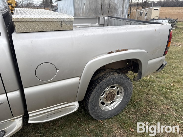 gmc-sierra-2500-image-13