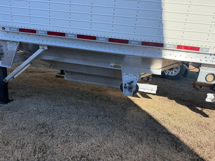 wilson-hopper-bottom-image-24