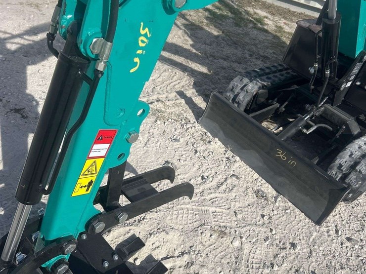 unused-2025-cfg-industrial-mx12rx-mini-excavator-image-17