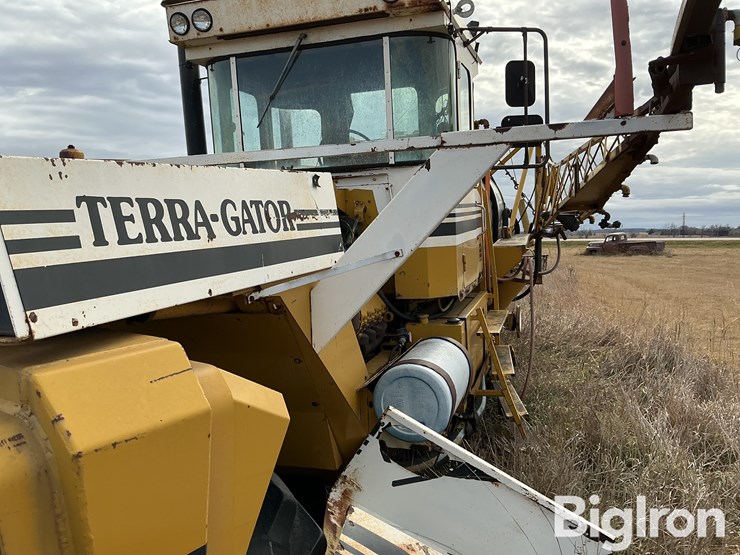 ag-chem-terra-gator-1253-image-9