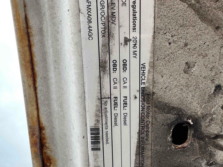 2010-ford-f350-image-11