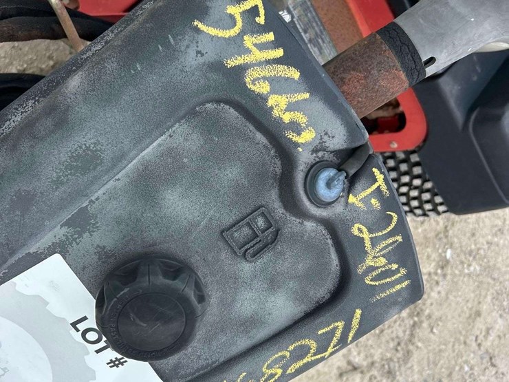 2018-toro-sand-pro-5040-bunker-rake-image-15