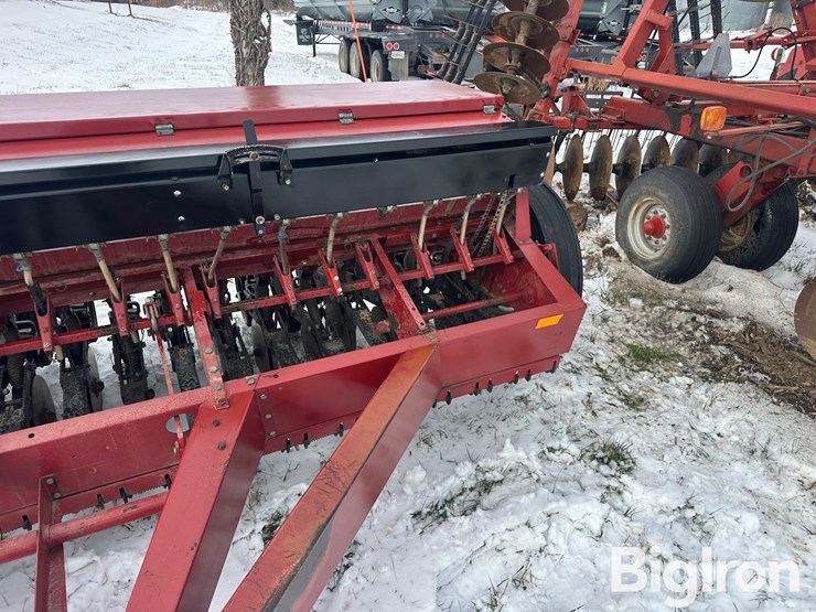 case-ih-5100-image-14